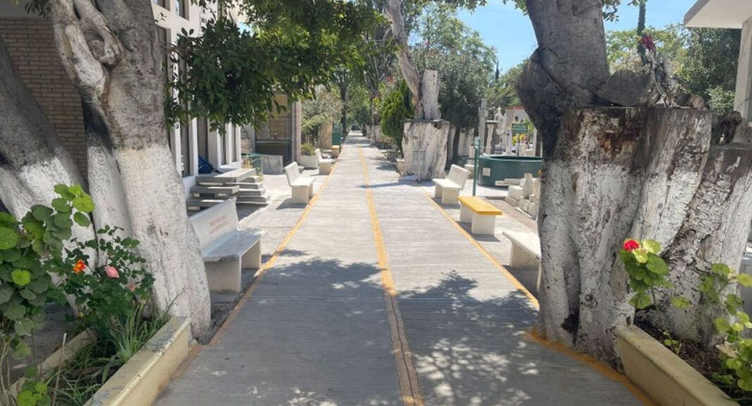 Detectan mercado negro de fosas en panteones de Oaxaca