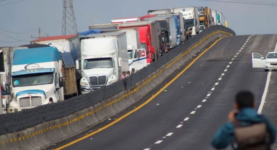 Canacar advierte sobre posible reanudación de bloqueos carreteros en periodo vacacional